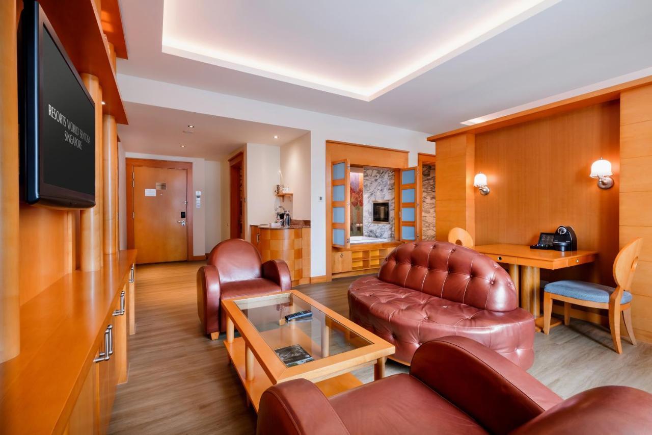 Resorts World Sentosa - Hotel Michael Szingapúr Kültér fotó