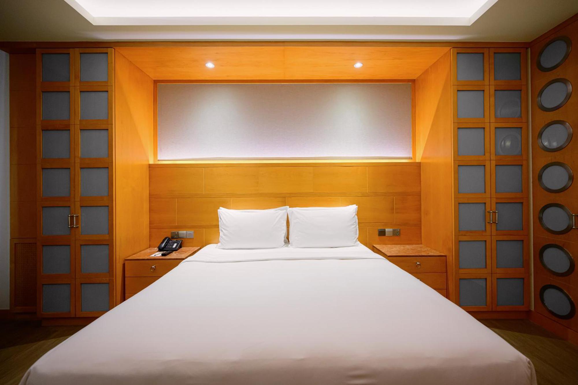 Resorts World Sentosa - Hotel Michael Szingapúr Kültér fotó